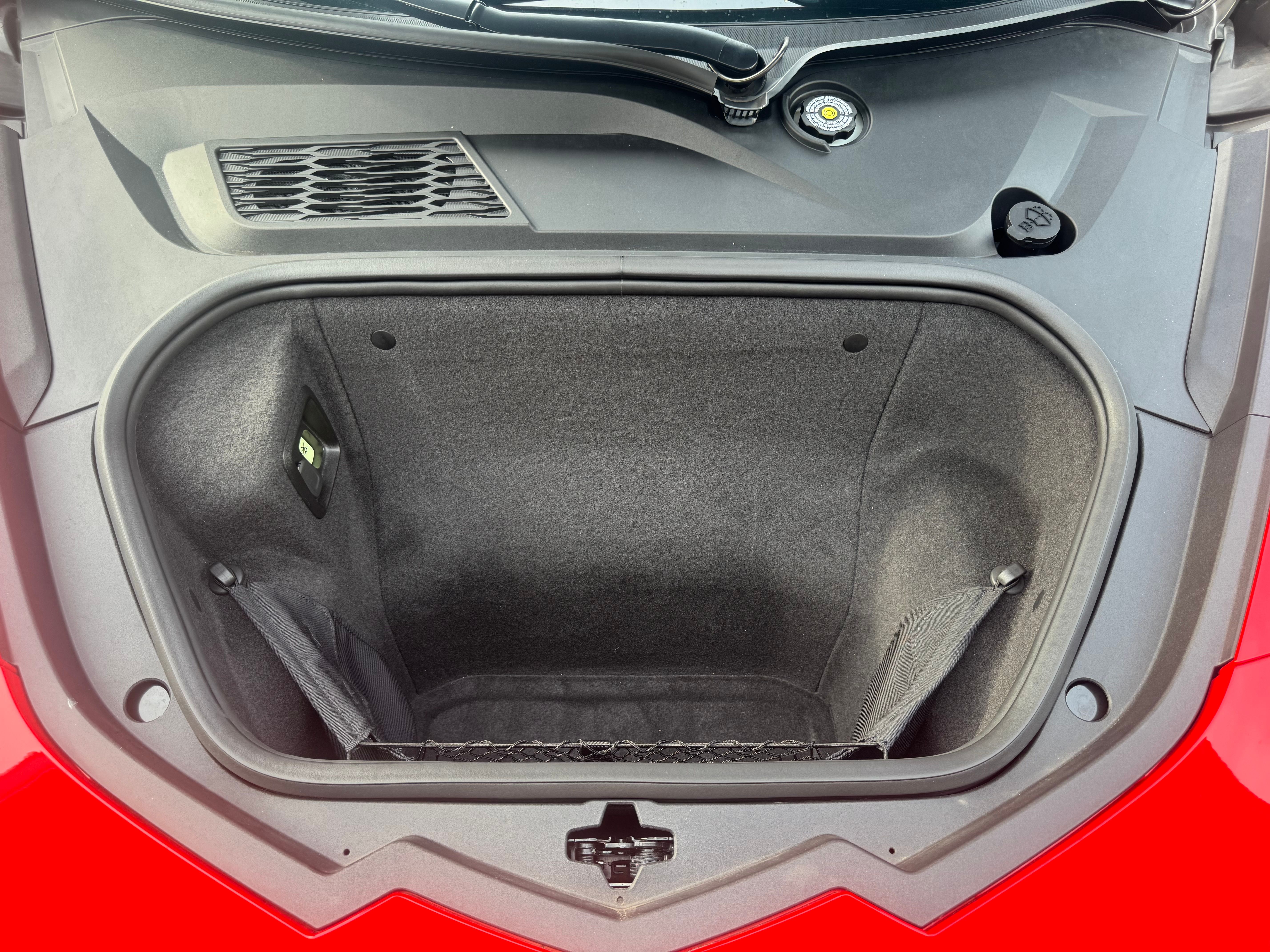 Used 2022 Chevrolet Corvette Stingray Preferred Cpe w/ Z51 Performance Package RWD image 18