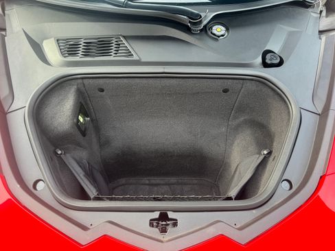 Used 2022 Chevrolet Corvette Stingray Preferred Cpe w/ Z51 Performance Package RWD image 18