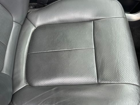 Used 2013 Ford F150 Platinum image 16