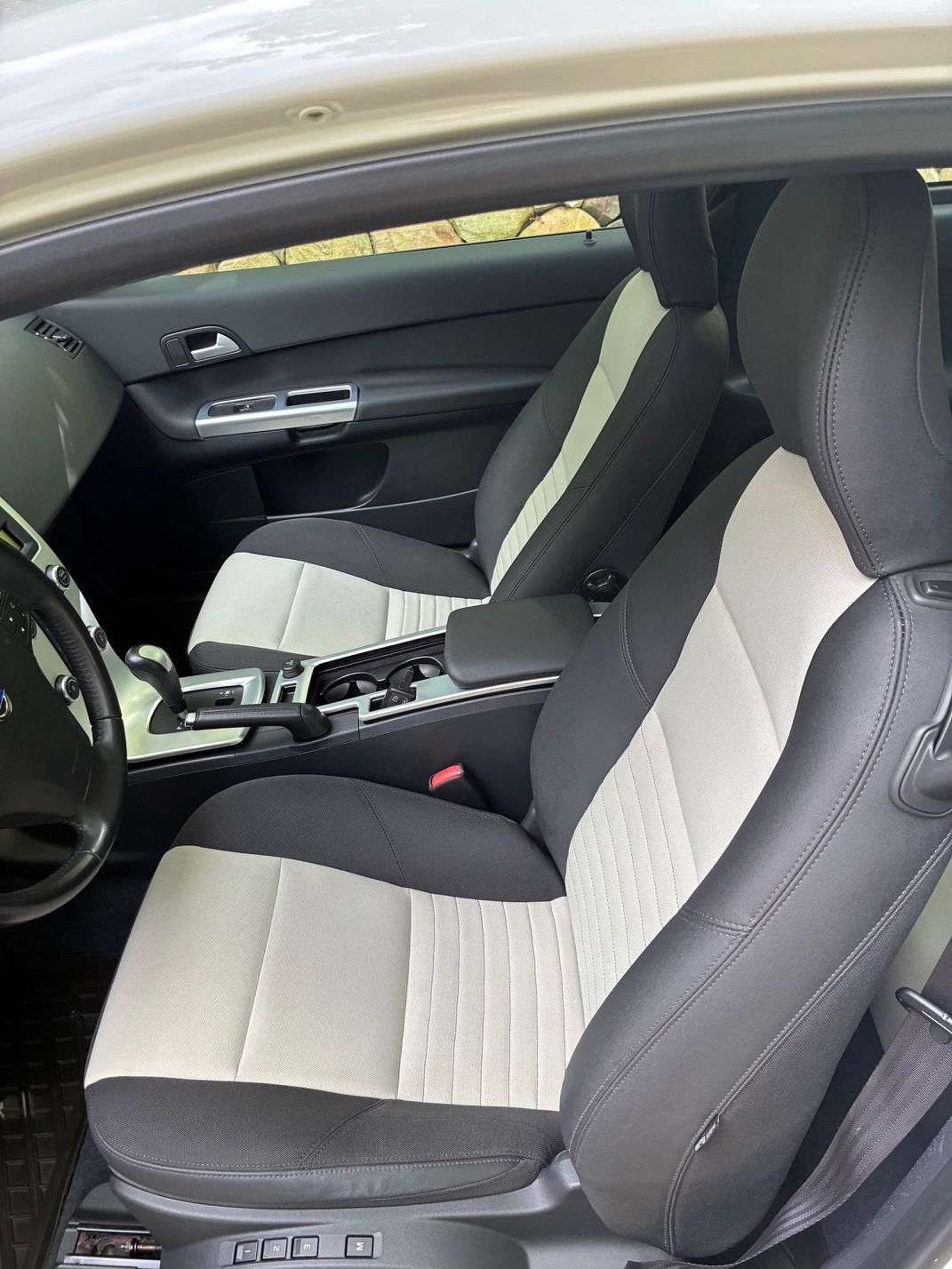 Used 2012 Volvo C30 T5 FWD image 21