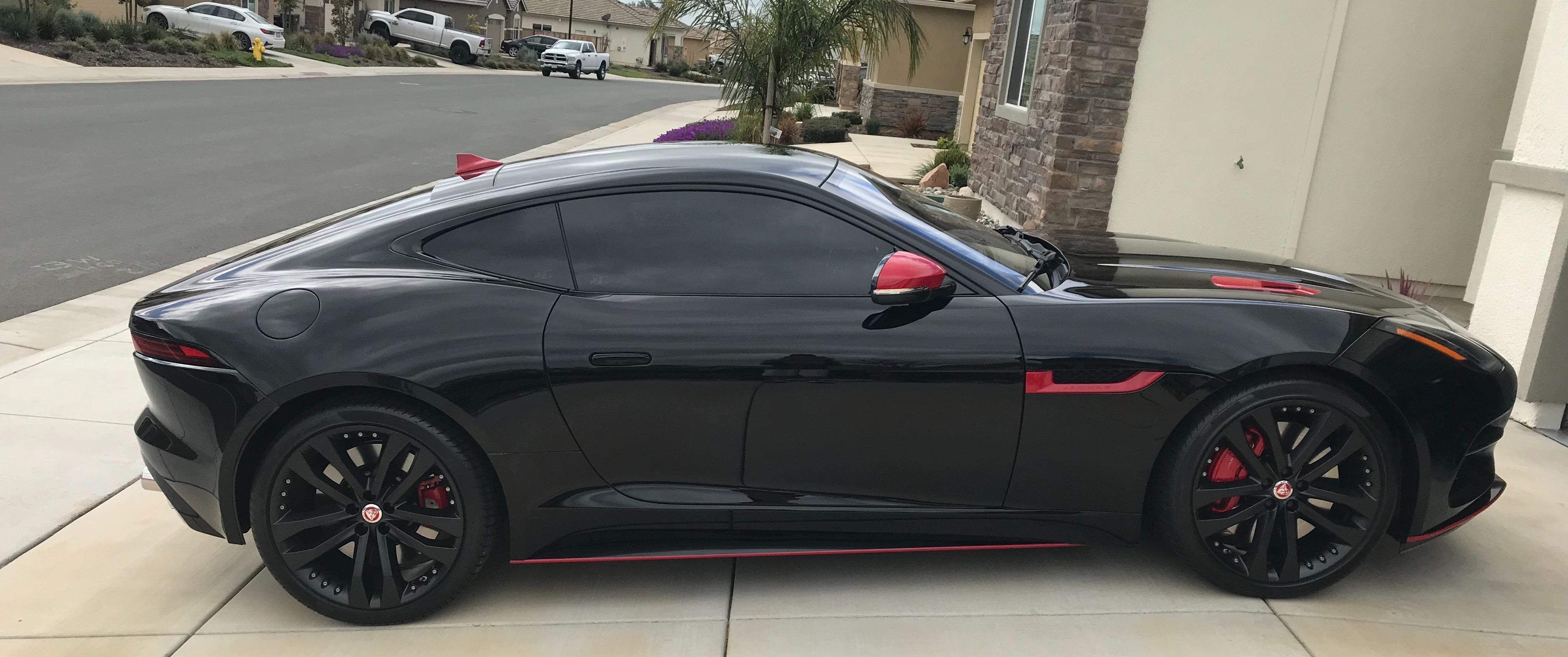 Used 2020 Jaguar F-TYPE R AWD/4WD image 2