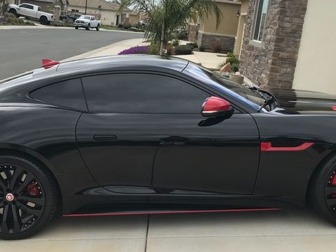 Used 2020 Jaguar F-TYPE R AWD/4WD image 2