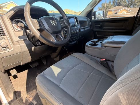 Used 2014 RAM 1500 Express image 10