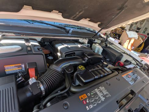 Used 2013 GMC Yukon Denali image 29