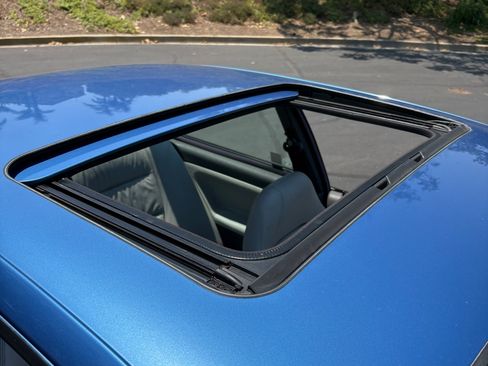 Used 1997 BMW M3 Coupe image 11