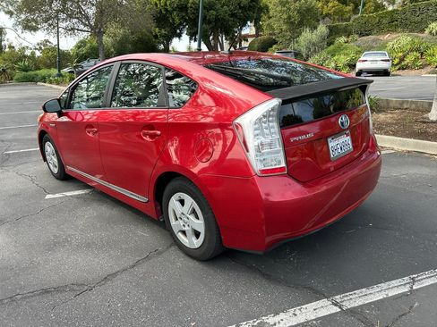 Used 2011 Toyota Prius Three w/ Navigation Pkg image 8