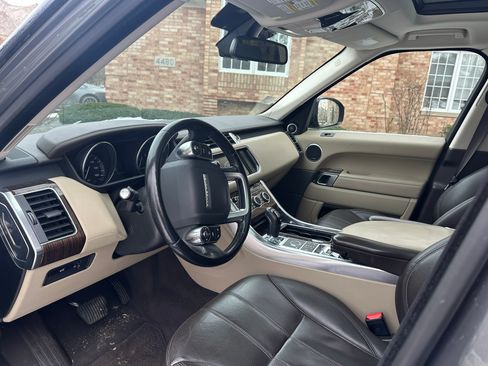 Used 2014 Land Rover Range Rover Sport HSE image 6