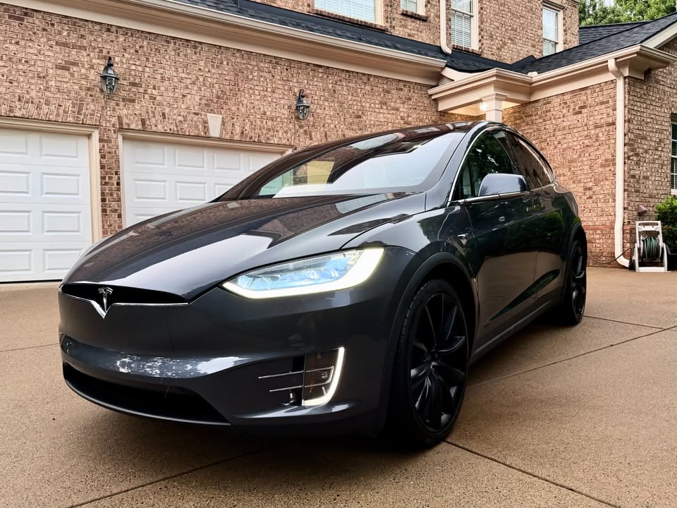 Used 2019 Tesla Model X P100D AWD/4WD image 1