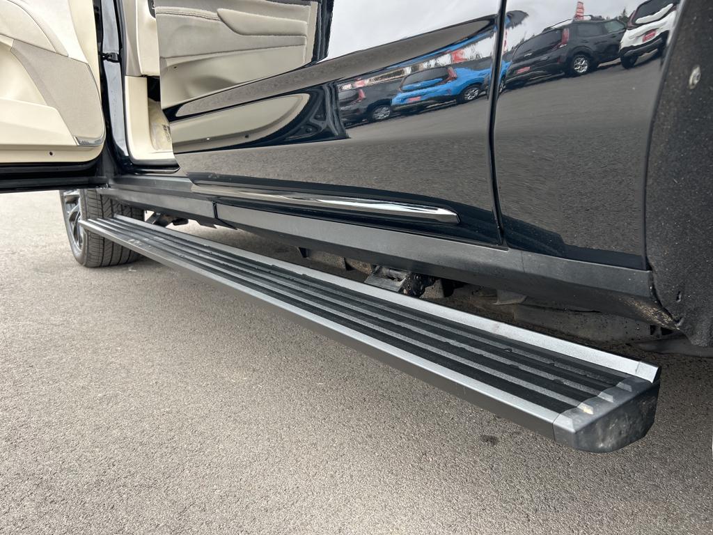 Used 2021 Cadillac Escalade ESV Sport Platinum w/ Heavy-Duty Trailer Package AWD/4WD image 22