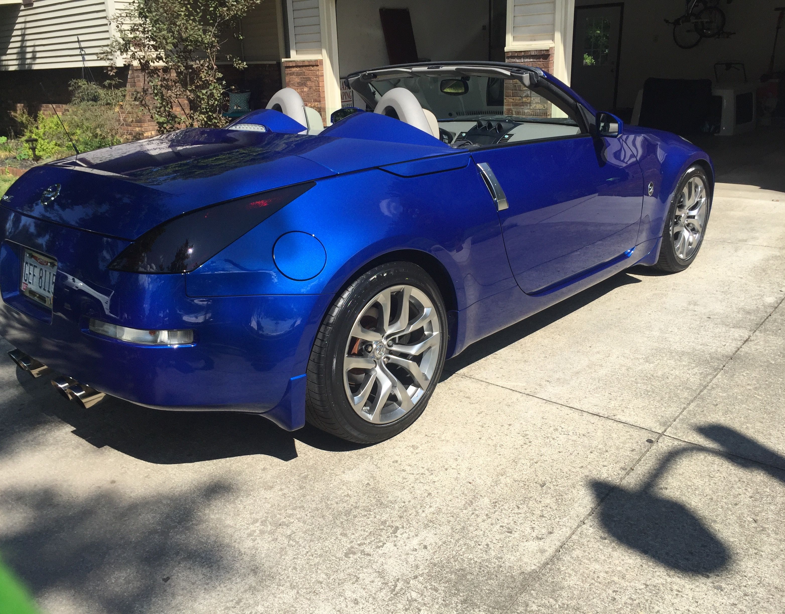 Used 2005 Nissan 350Z Touring RWD image 21