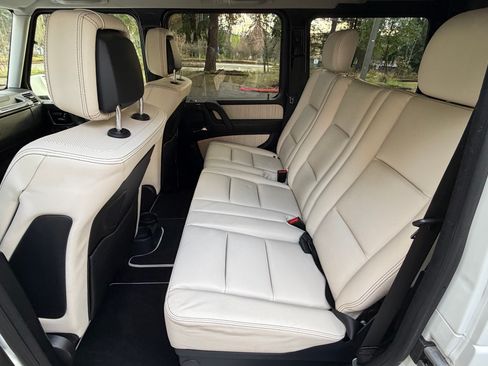 Used 2017 Mercedes-Benz G 550 image 21