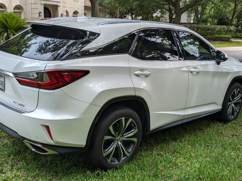 Used 2017 Lexus RX 350 FWD w/ Premium Package image 14