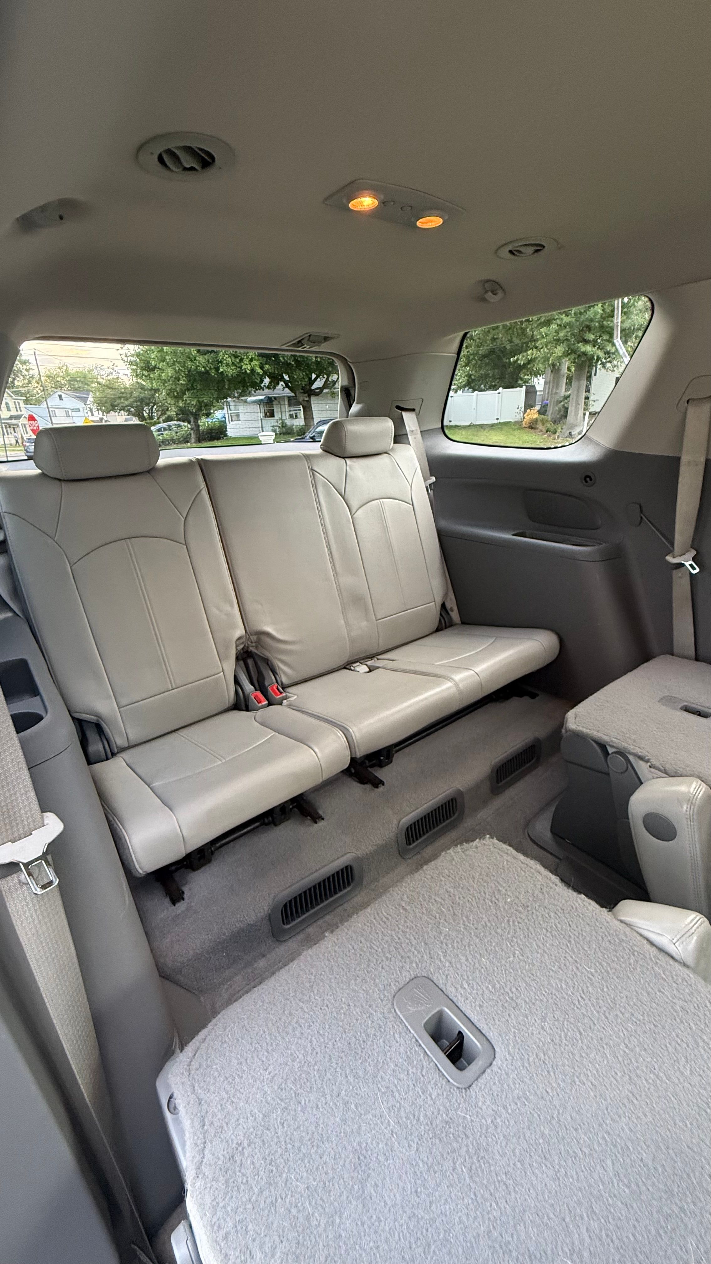 Used 2014 GMC Acadia SLT FWD image 11