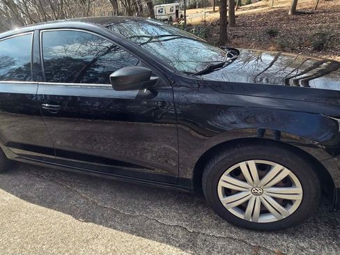 Used 2015 Volkswagen Jetta TDI S image 6