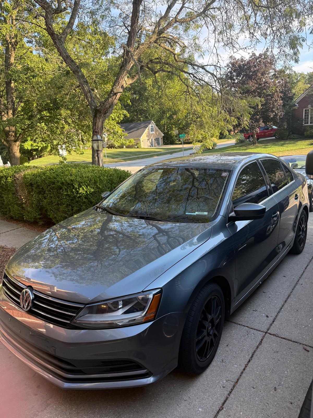 Used 2017 Volkswagen Jetta S FWD image 4