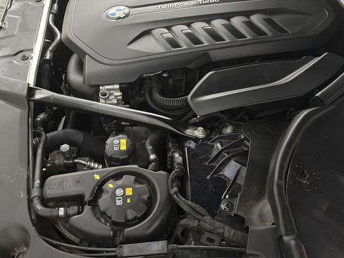 Used 2017 BMW 540i xDrive image 16