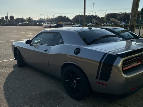 Used 2015 Dodge Challenger R/T Scat Pack w/ Leather Interior Group image 6