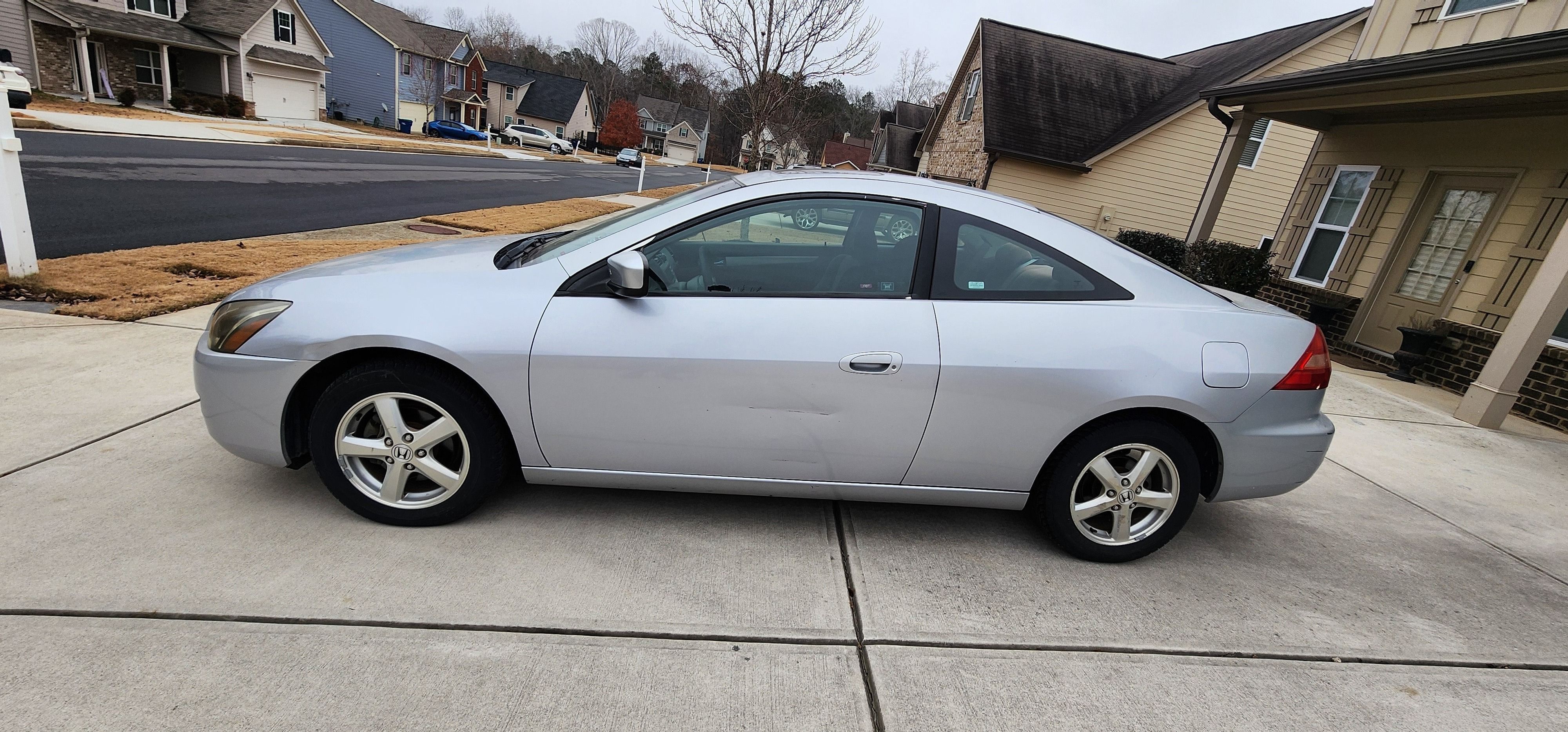 Used 2004 Honda Accord EX image 1