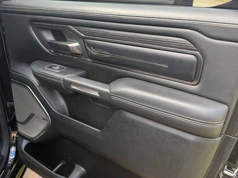 Used 2020 RAM 1500 Limited w/ Black Appearance Package image 25