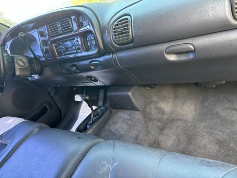 Used 2002 Dodge Ram 2500 Truck 4x4 Quad Cab image 11