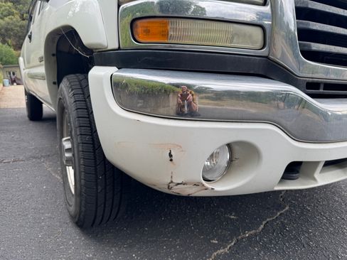 Used 2004 GMC Sierra 2500 SLE RWD image 10