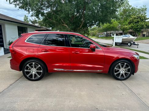 Used 2018 Volvo XC60 T6 Inscription w/ Convenience Package AWD/4WD image 8