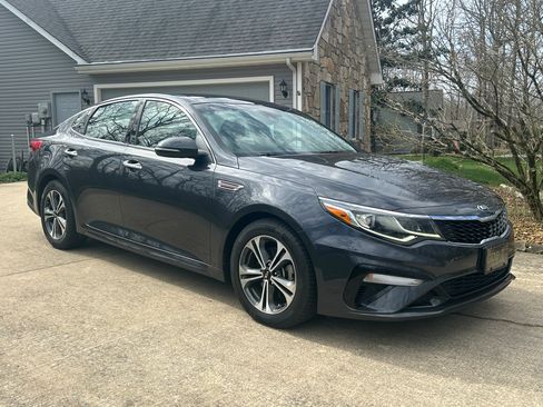 Used 2019 Kia Optima LX w/ LX Premium Package image 9