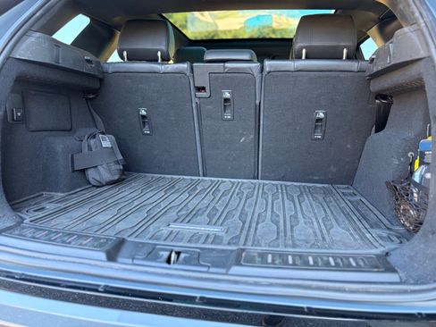 Used 2020 Land Rover Range Rover Evoque First Edition image 14