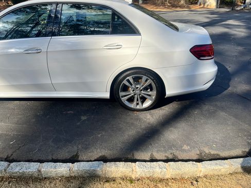 Used 2015 Mercedes-Benz E 350 Sedan image 14