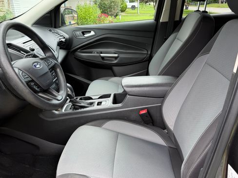 Used 2018 Ford Escape SE FWD image 24