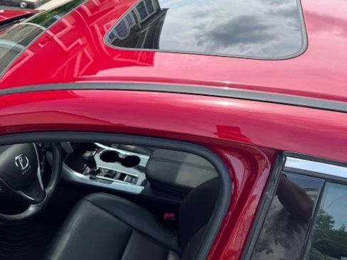 Used 2019 Acura TLX w/ Technology Package FWD image 11