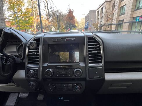 Used 2018 Ford F150 XLT w/ Equipment Group 301A Mid image 14