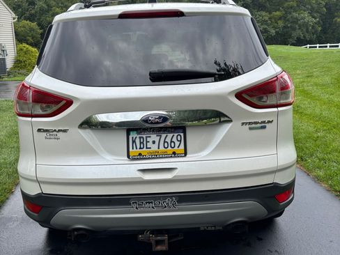 Used 2016 Ford Escape Titanium AWD/4WD image 4