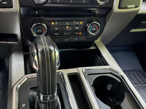Used 2017 Ford F150 Lariat AWD/4WD image 14