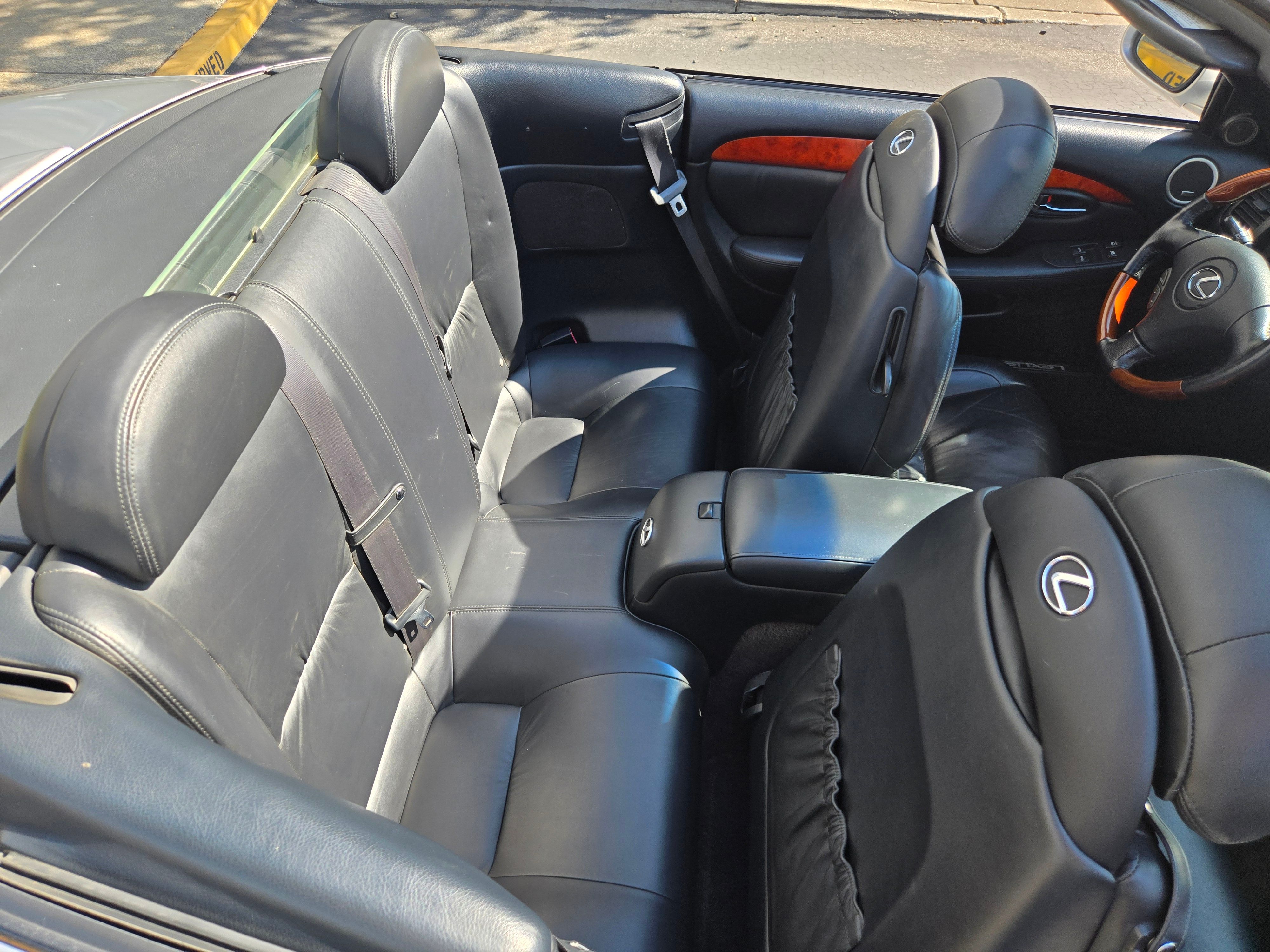 Used 2006 Lexus SC 430 Convertible RWD image 28