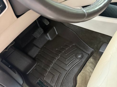 Used 2017 Lincoln MKX Select w/ Lincoln MKX Climate Package AWD/4WD image 9