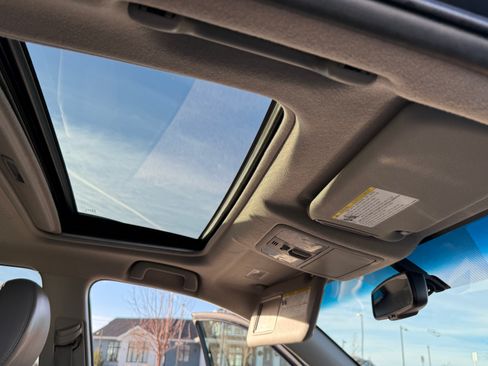 Used 2012 Toyota RAV4 Limited image 20