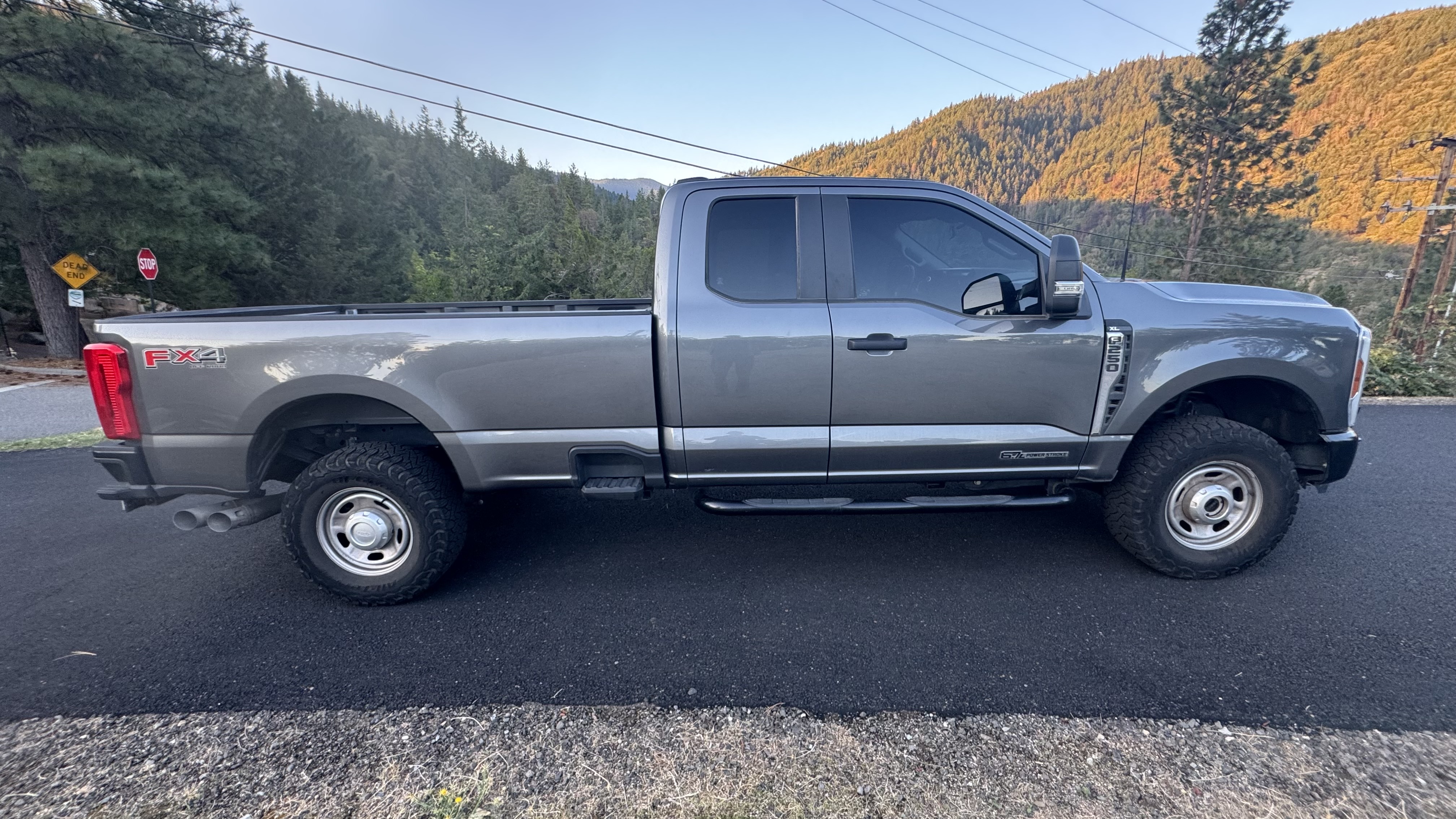 Used 2025 Ford F250 XL w/ FX4 Off-Road Package AWD/4WD image 1