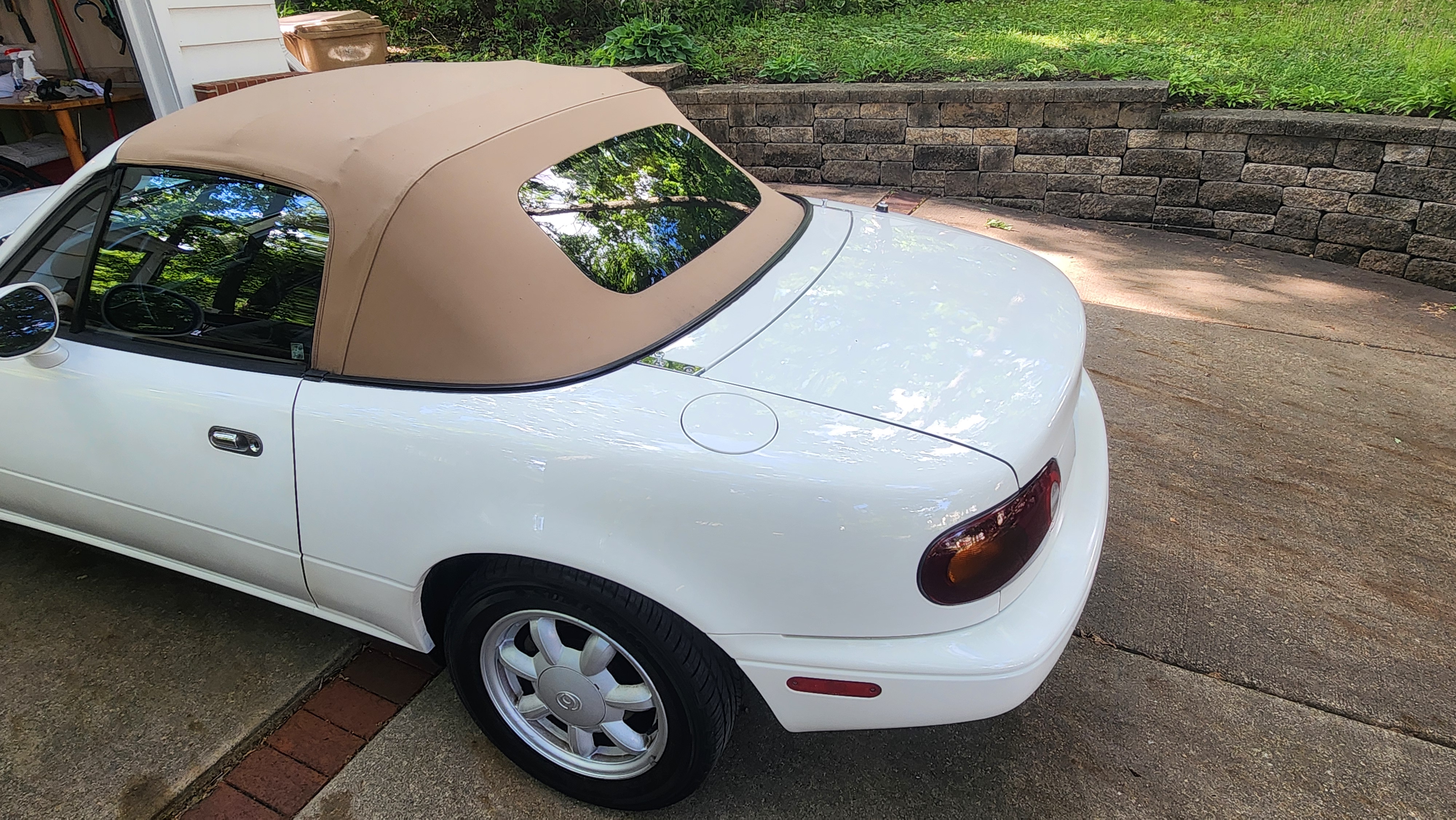 Used 1993 MAZDA MX-5 Miata RWD image 24