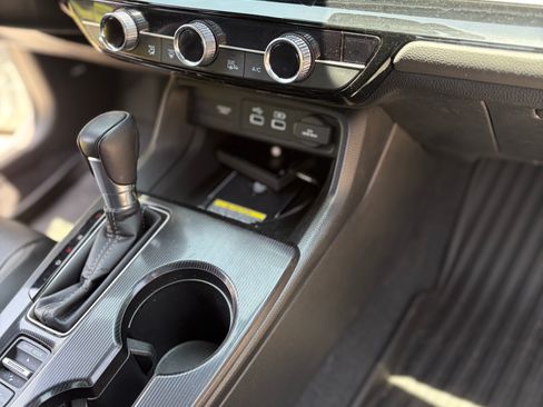 Used 2024 Honda Civic Sport Touring image 12