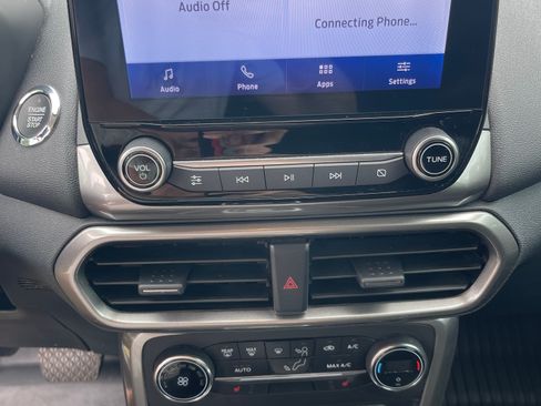 Used 2021 Ford EcoSport SE FWD image 11