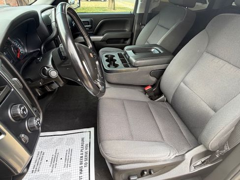 Used 2018 Chevrolet Silverado 1500 LT w/ Texas Edition image 17