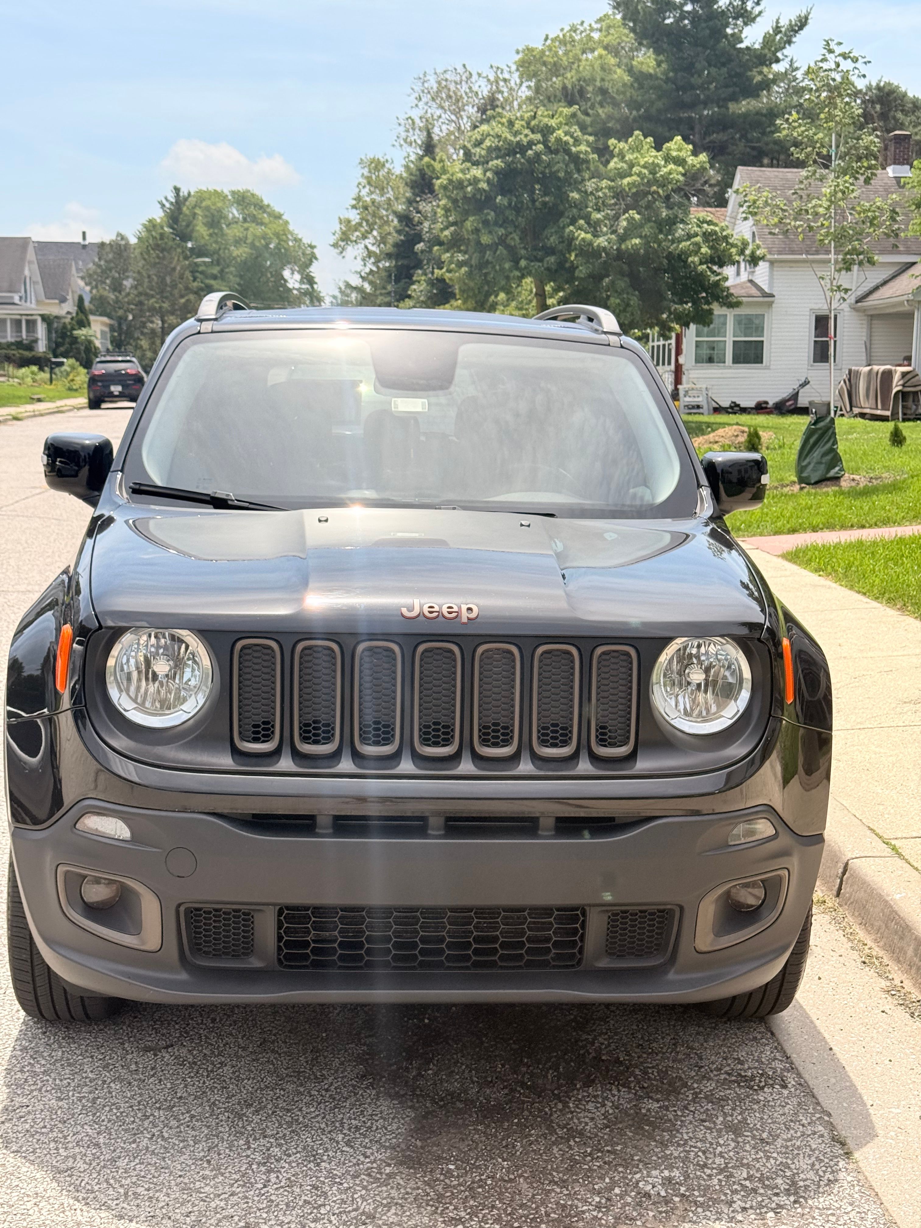 Used 2016 Jeep Renegade 75th Anniversary AWD/4WD image 1