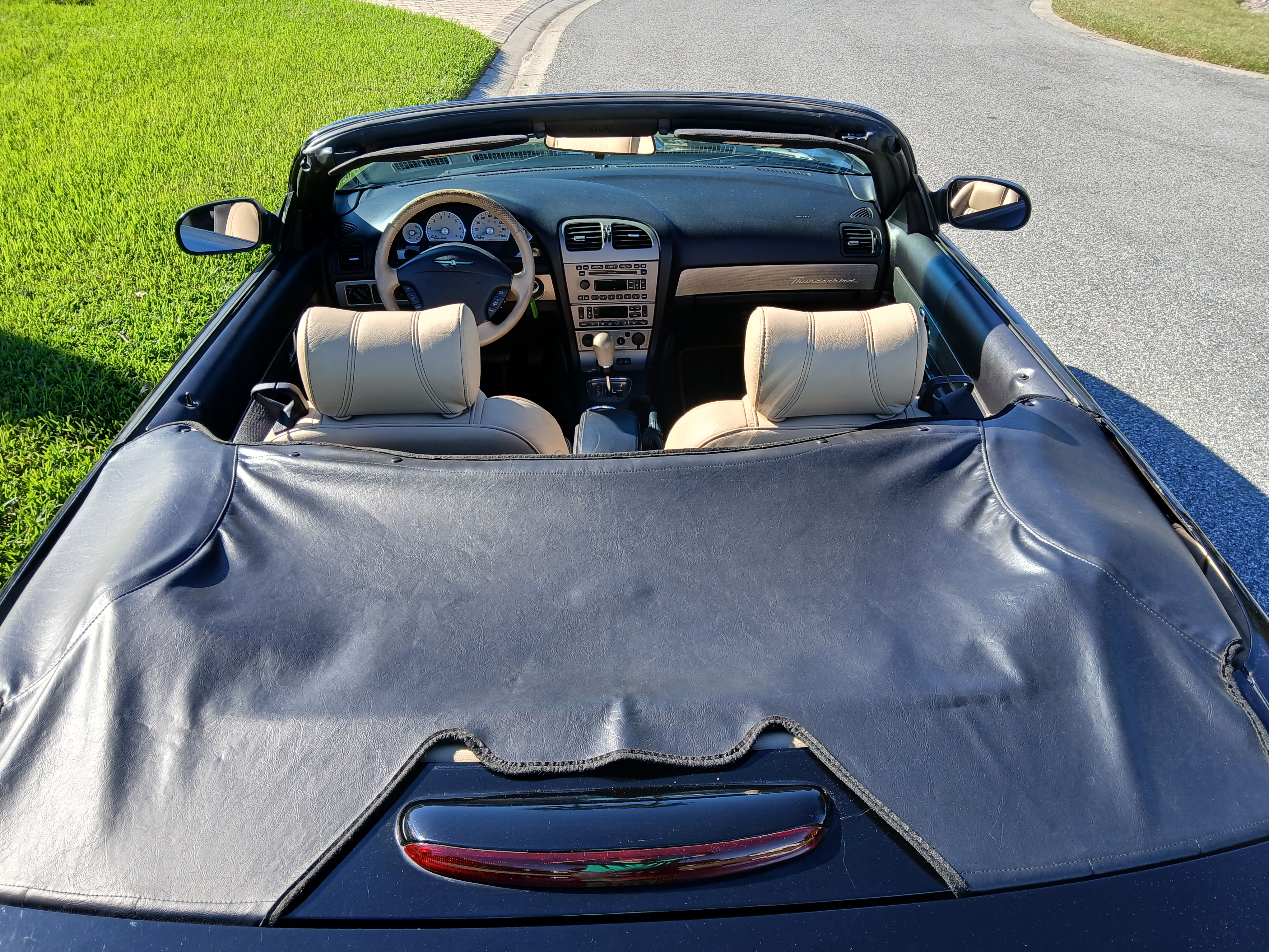 Used 2004 Ford Thunderbird RWD image 6