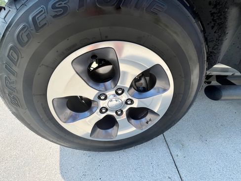 Used 2013 Jeep Wrangler Sport w/ Connectivity Group AWD/4WD image 11