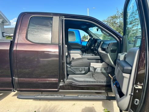 Used 2018 Ford F150 XL w/ Equipment Group 101A Mid RWD image 16