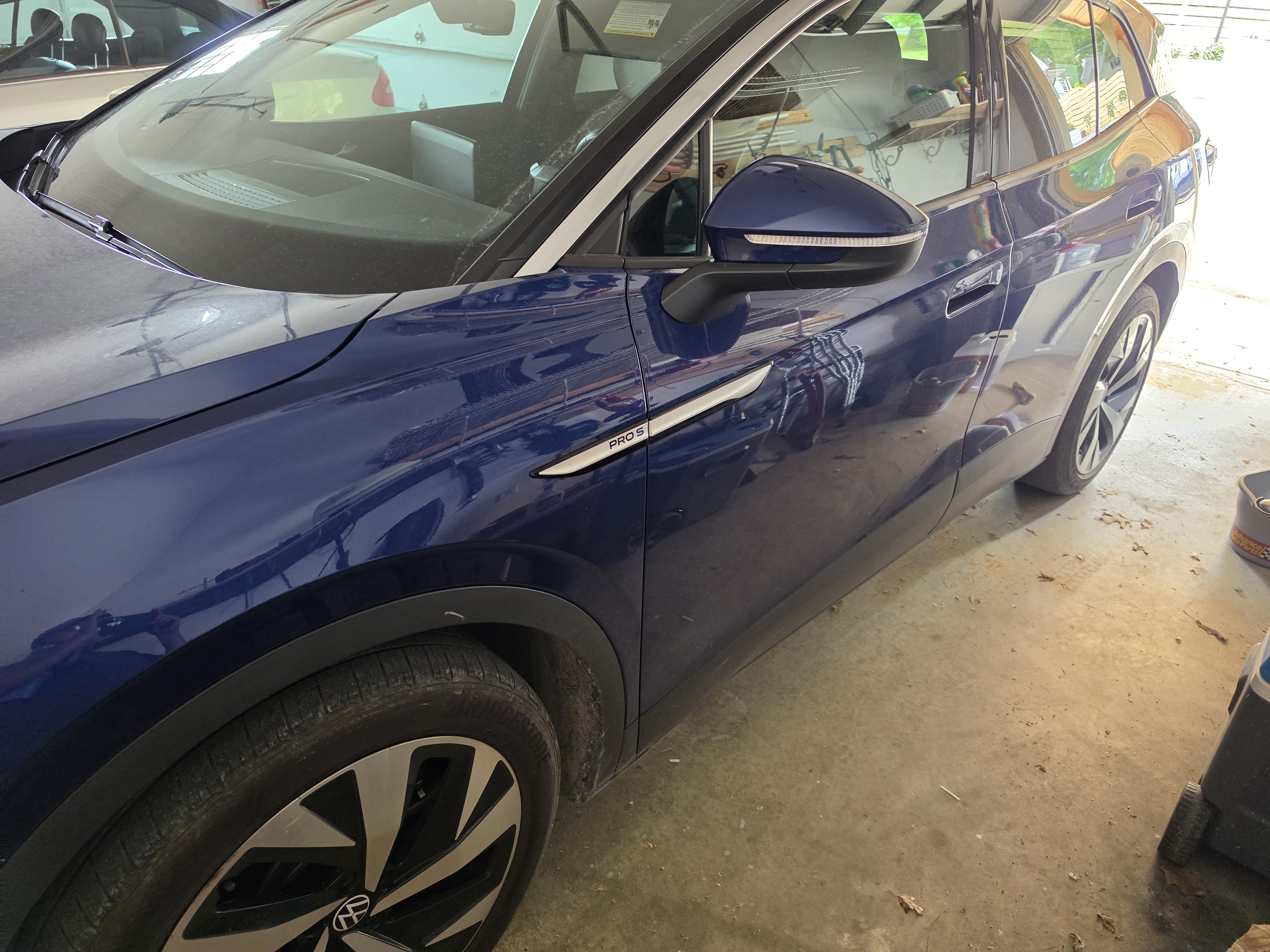 Used 2022 Volkswagen ID.4 Pro S w/ Gradient Package RWD image 2