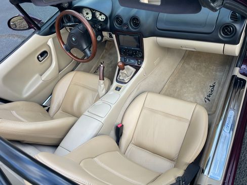 Used 2000 MAZDA MX-5 Miata image 22