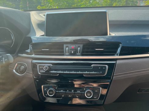 Used 2020 BMW X2 xDrive28i w/ Premium Package image 12