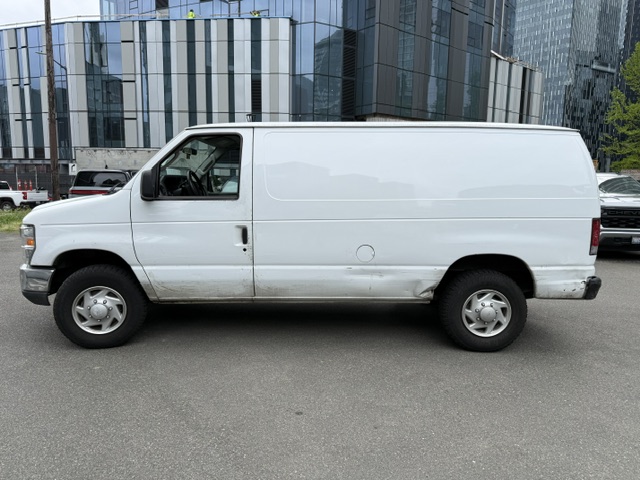 Used 2013 Ford E-250 and Econoline 250 w/ PWR Group RWD image 1